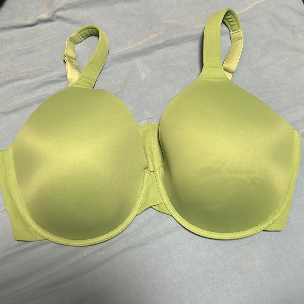 Full coverage bra